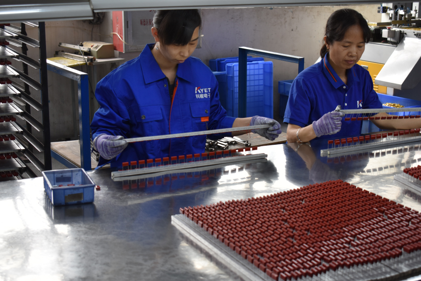 人工检查拼搏在线官方网站_拼搏（中国）
器外观